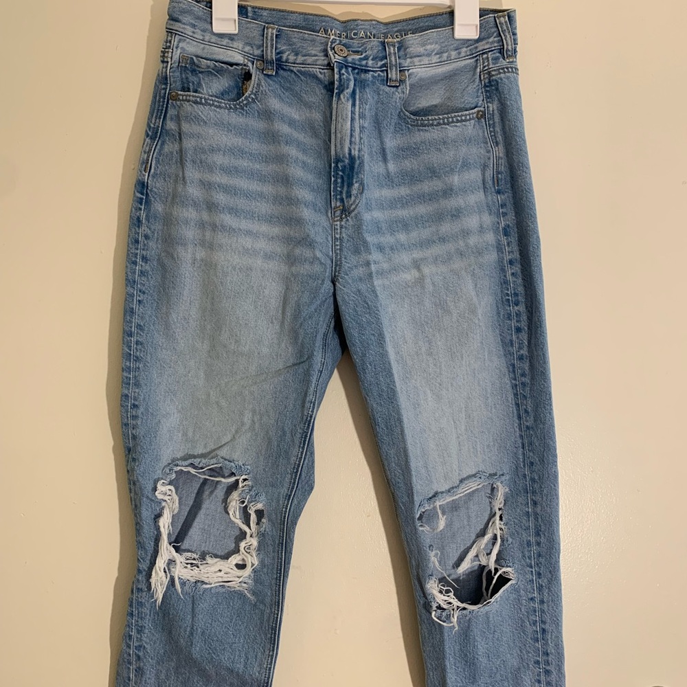 American Eagle Size 10 Women's Light-Wash Boyfriend Jeans